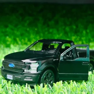 Alternative view of Ford F150 Diecast Model Car (Officially Licensed)