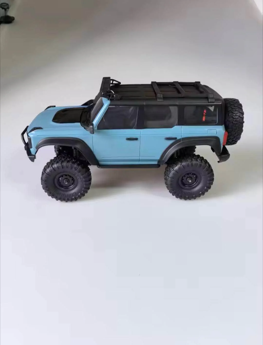 HB R1601 RTR RC Crawler 4WD Remote Control Car - Image 8