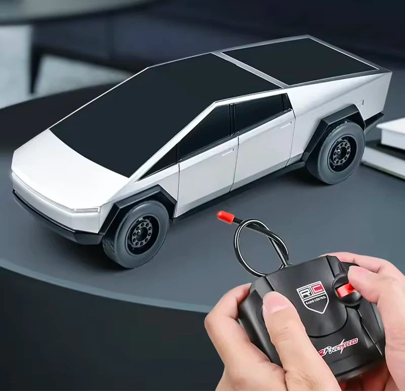 Remote Control Electric Remote Control Four Way Racing Model Durable Children Toy Birthday Gif