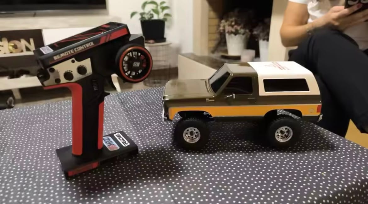 FMS RC Car 1:24 FCX24 K5 Blazer Truck Off-road Climbing Vehicle Flat Sports With Two-Speed Kids Adult Toys Gift 1/24